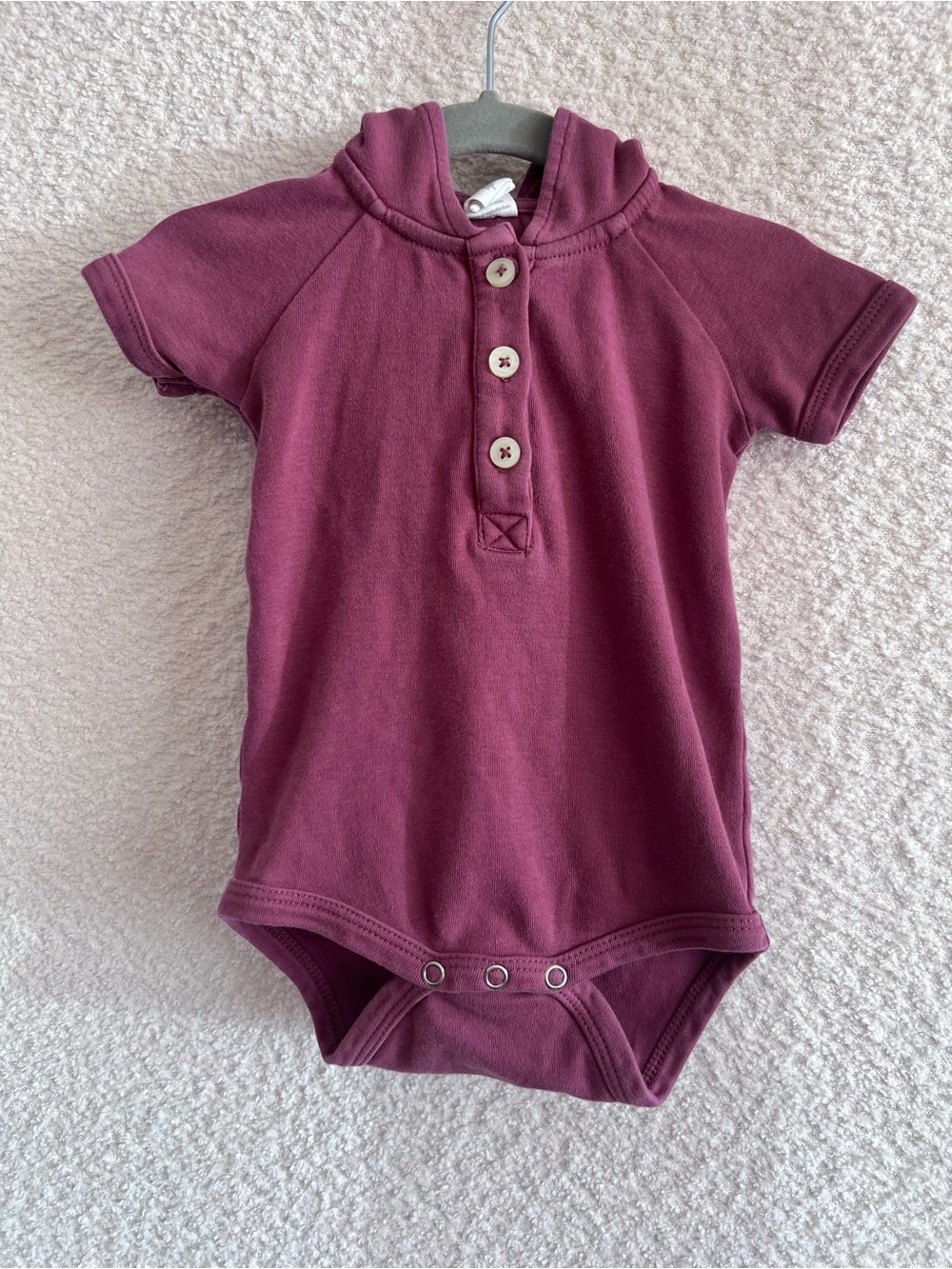 Kate Quinn Organic Cotton Plum One Piece Bodysuit Henley Size 12-18 Months